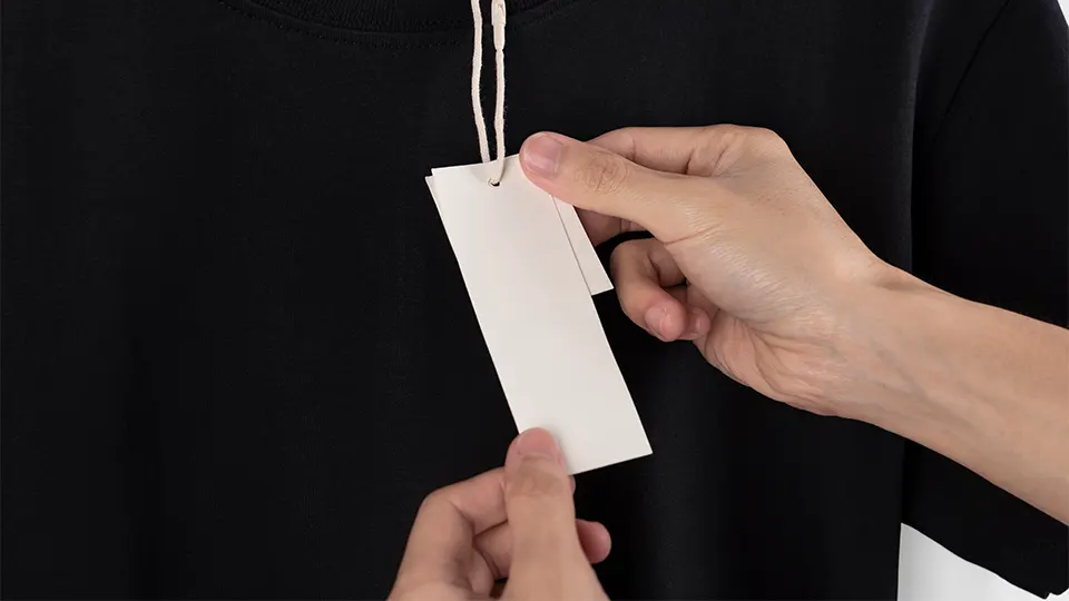 Footwear tag-main